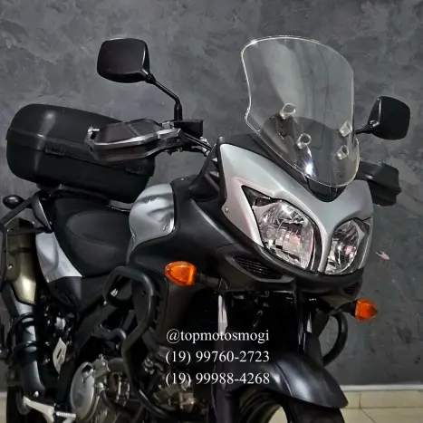 SUZUKI V-Strom DL 650 ABS, Foto 2