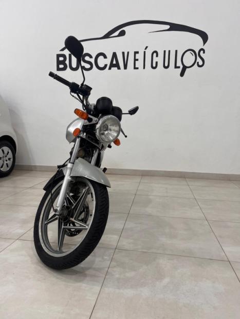 SUZUKI Yes 125 EN, Foto 1