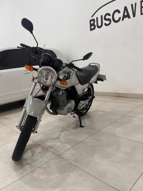 SUZUKI Yes 125 EN, Foto 2