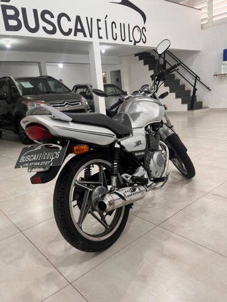 SUZUKI Yes 125 EN, Foto 7