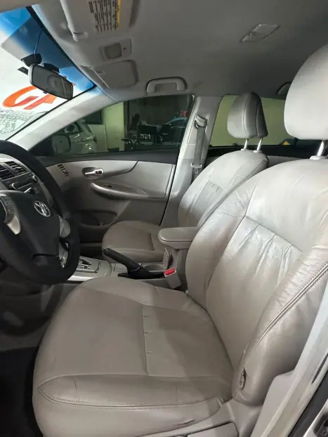 TOYOTA Corolla 1.8 16V 4P XEI AUTOMÁTICO, Foto 5 TOYOTA Corolla 1.8 16V 4P XEI AUTOMÁTICO, Foto 5