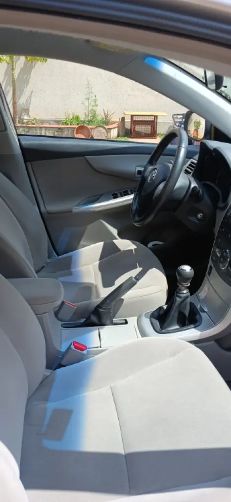 TOYOTA Corolla 1.8 16V 4P GLI, Foto 3