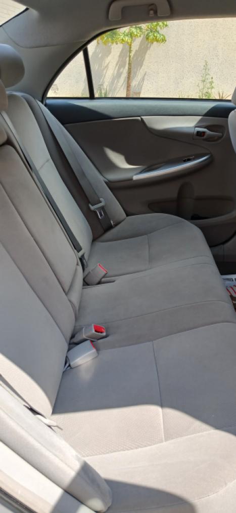 TOYOTA Corolla 1.8 16V 4P GLI, Foto 6