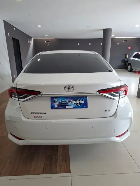 TOYOTA Corolla 2.0 16V 4P FLEX XEI DIRECT SHIFT AUTOMTICO CVT, Foto 6