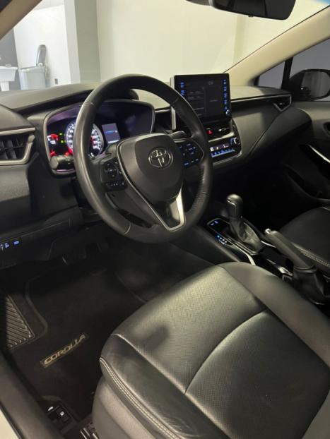 TOYOTA Corolla 2.0 16V 4P FLEX XEI DIRECT SHIFT AUTOMTICO CVT, Foto 17