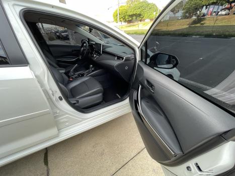 TOYOTA Corolla 2.0 16V 4P FLEX XEI DIRECT SHIFT AUTOM�TICO CVT, Foto 12