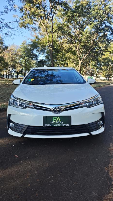 TOYOTA Corolla 2.0 16V 4P FLEX XEI DIRECT SHIFT AUTOM�TICO CVT, Foto 2