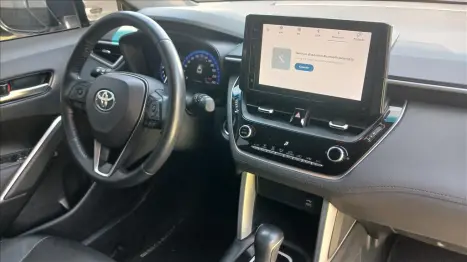 TOYOTA Corolla Cross 2.0 16V 4P FLEX VVT-IE XRE DIRECT SHIFT AUTOM�TICO CVT, Foto 9