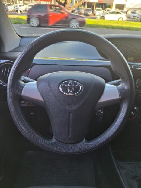 TOYOTA Etios Hatch 1.3 16V 4P FLEX X, Foto 9