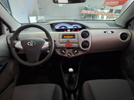 TOYOTA Etios Hatch 1.5 16V 4P FLEX XLS, Foto 8