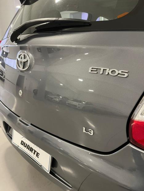 TOYOTA Etios Hatch 1.3 16V 4P FLEX X, Foto 7