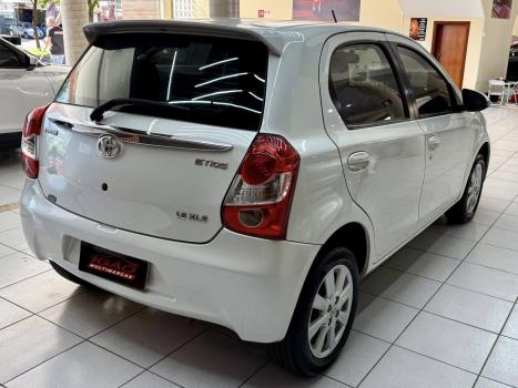 TOYOTA Etios Hatch 1.5 16V 4P FLEX XLS, Foto 6 TOYOTA Etios Hatch 1.5 16V 4P FLEX XLS, Foto 6