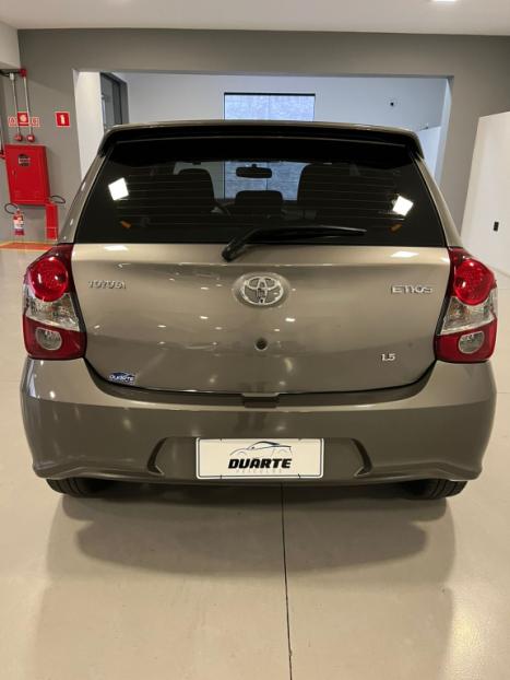TOYOTA Etios Hatch 1.5 16V 4P FLEX X PLUS AUTOMTICO, Foto 5
