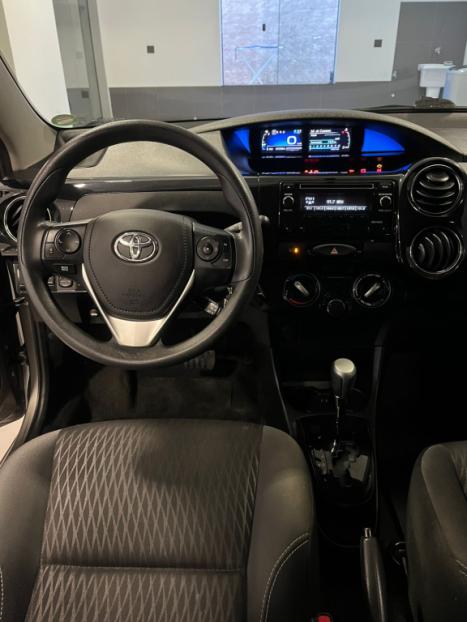 TOYOTA Etios Hatch 1.5 16V 4P FLEX X PLUS AUTOMTICO, Foto 13