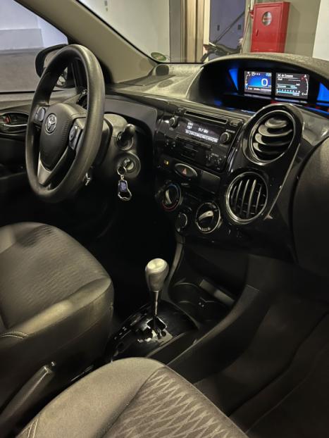 TOYOTA Etios Hatch 1.5 16V 4P FLEX X PLUS AUTOMTICO, Foto 14