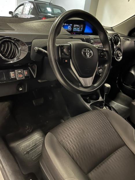 TOYOTA Etios Hatch 1.5 16V 4P FLEX X PLUS AUTOMTICO, Foto 12