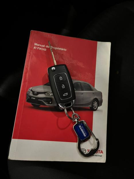 TOYOTA Etios Hatch 1.5 16V 4P FLEX X PLUS AUTOMTICO, Foto 18