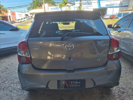 TOYOTA Etios Hatch 1.3 16V 4P FLEX X, Foto 14