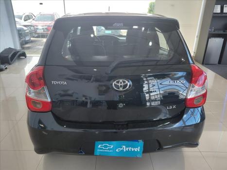 TOYOTA Etios Hatch 1.3 16V 4P FLEX X, Foto 3