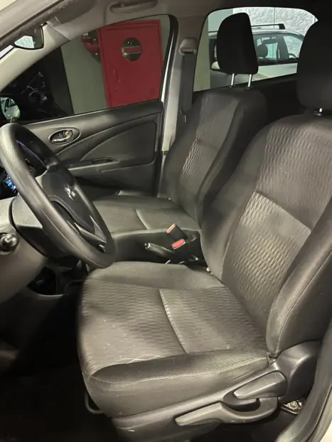 TOYOTA Etios Hatch 1.3 16V 4P FLEX X, Foto 16
