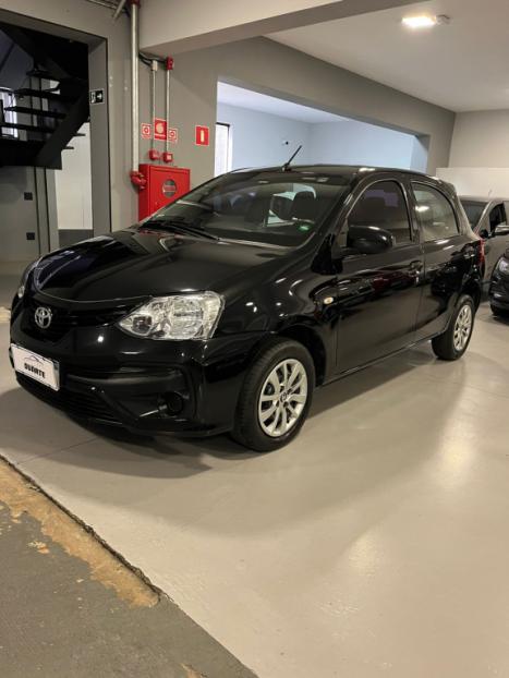 TOYOTA Etios Hatch 1.5 16V 4P FLEX XS AUTOM�TICO, Foto 1