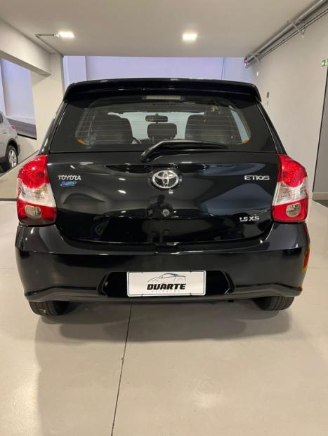 TOYOTA Etios Hatch 1.5 16V 4P FLEX XS AUTOM�TICO, Foto 5