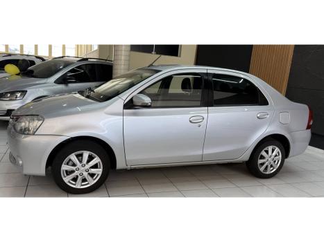 TOYOTA Etios Hatch 1.5 16V 4P FLEX XLS, Foto 4