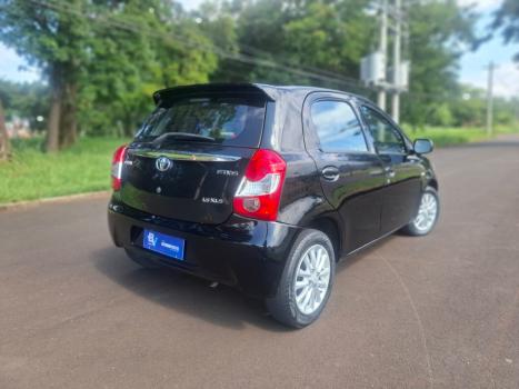 TOYOTA Etios Hatch 1.5 16V 4P FLEX XLS, Foto 3