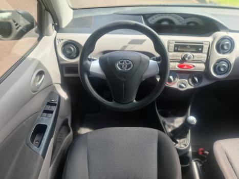 TOYOTA Etios Hatch 1.5 16V 4P FLEX XLS, Foto 9