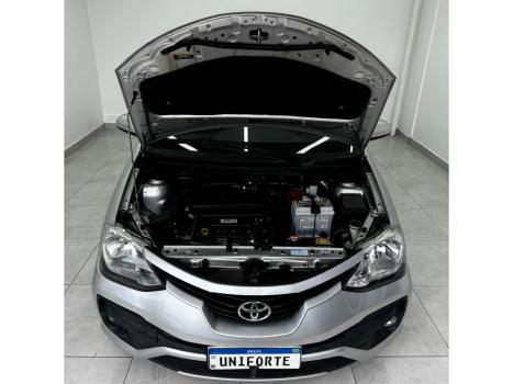 TOYOTA Etios Hatch 1.3 16V 4P FLEX X, Foto 9