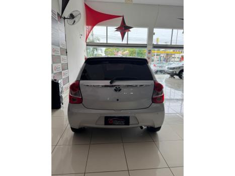 TOYOTA Etios Hatch 1.5 16V 4P FLEX XLS, Foto 6