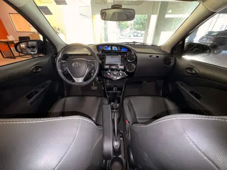 TOYOTA Etios Hatch 1.5 16V 4P FLEX XLS AUTOM�TICO, Foto 13