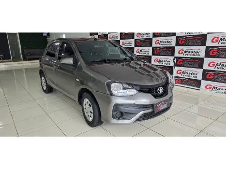 TOYOTA Etios Hatch 1.3 16V 4P FLEX X, Foto 3