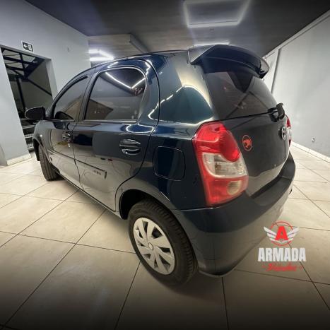 TOYOTA Etios Hatch 1.3 16V 4P FLEX X, Foto 4