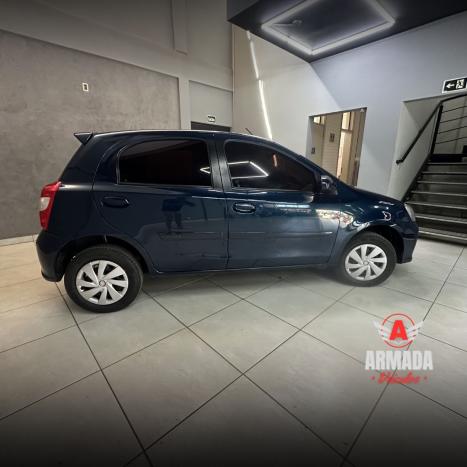 TOYOTA Etios Hatch 1.3 16V 4P FLEX X, Foto 6