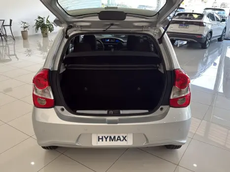 TOYOTA Etios Hatch 1.3 16V 4P FLEX X, Foto 13