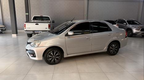 TOYOTA Etios Hatch 1.5 16V 4P FLEX PLATINUM AUTOM�TICO, Foto 6