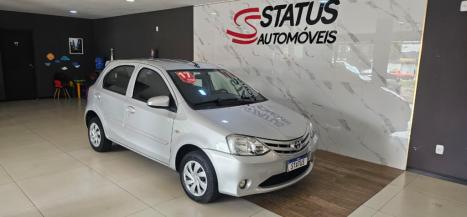 TOYOTA Etios Hatch 1.3 16V 4P FLEX X, Foto 1