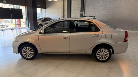 TOYOTA Etios Hatch 1.5 16V 4P FLEX XLS, Foto 8