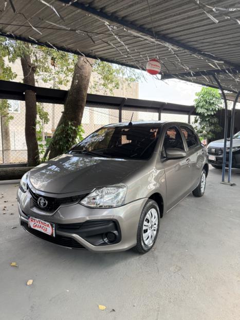 TOYOTA Etios Hatch 1.3 16V 4P FLEX X, Foto 4