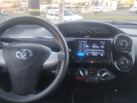 TOYOTA Etios Hatch 1.3 16V 4P FLEX X, Foto 11