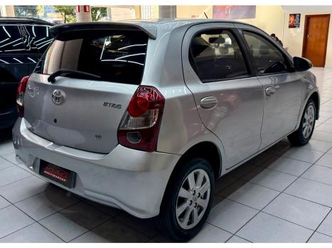 TOYOTA Etios Hatch 1.5 16V 4P FLEX X PLUS AUTOM�TICO, Foto 6