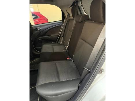 TOYOTA Etios Hatch 1.5 16V 4P FLEX X PLUS AUTOM�TICO, Foto 9