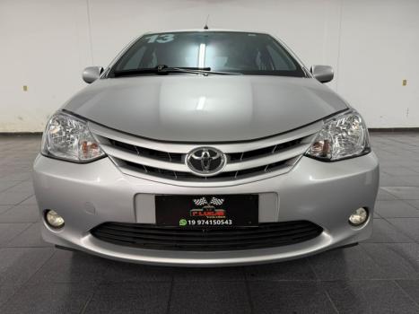 TOYOTA Etios Hatch 1.3 16V 4P FLEX X, Foto 2