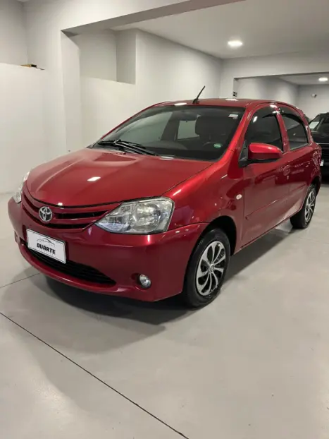 TOYOTA Etios Hatch 1.3 16V 4P FLEX X, Foto 3