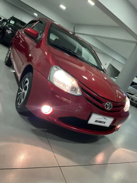 TOYOTA Etios Hatch 1.3 16V 4P FLEX X, Foto 7