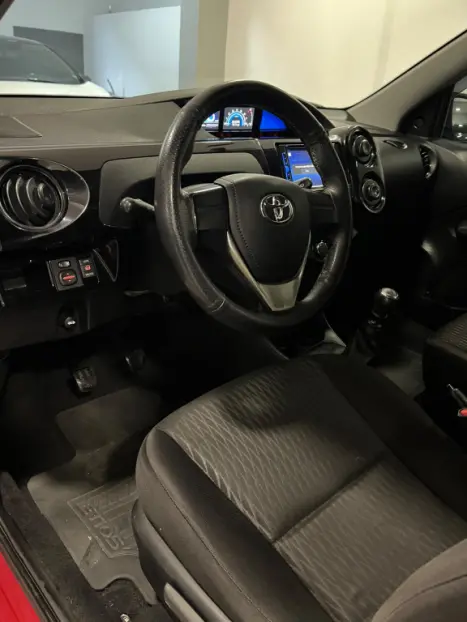 TOYOTA Etios Hatch 1.3 16V 4P FLEX X, Foto 15