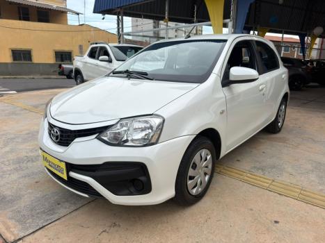 TOYOTA Etios Hatch 1.5 16V 4P FLEX XS AUTOMÁTICO, Foto 1