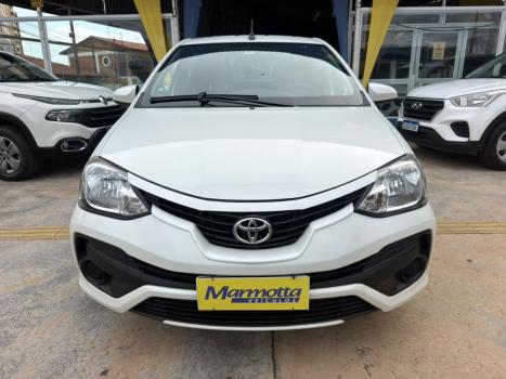 TOYOTA Etios Hatch 1.5 16V 4P FLEX XS AUTOMÁTICO, Foto 2