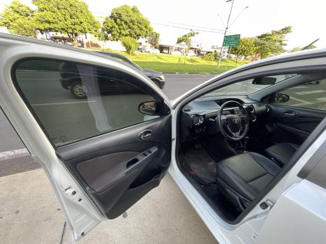 TOYOTA Etios Sedan 1.5 16V 4P FLEX XLS AUTOM�TICO, Foto 8